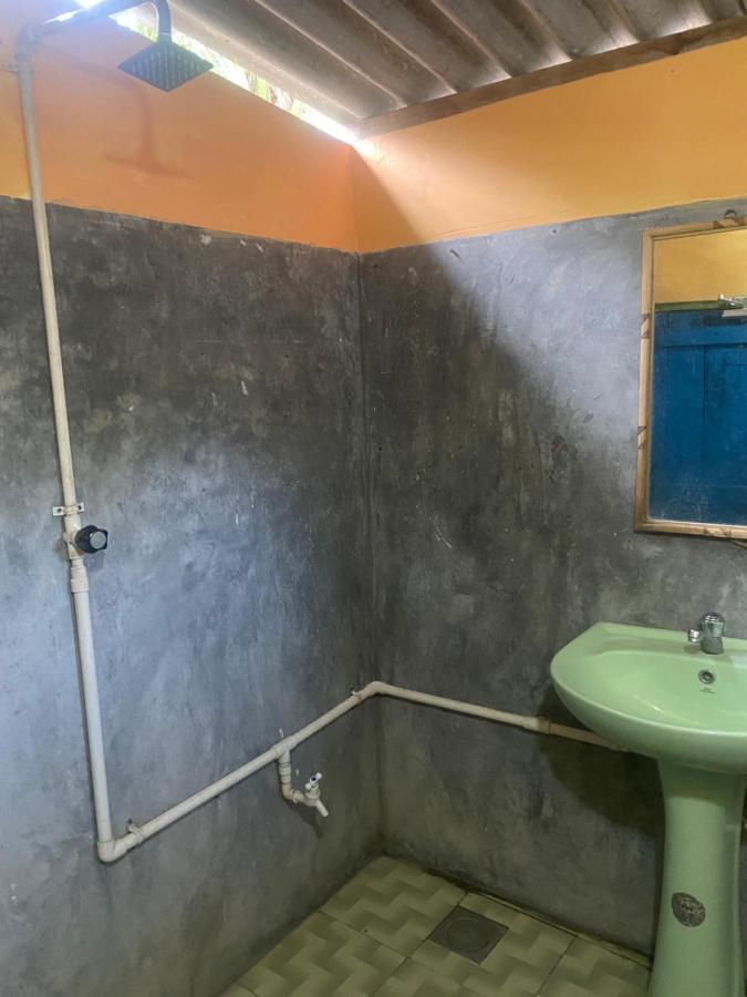 Coco Hostels - Arugambay Arugam Bay Eksteriør billede